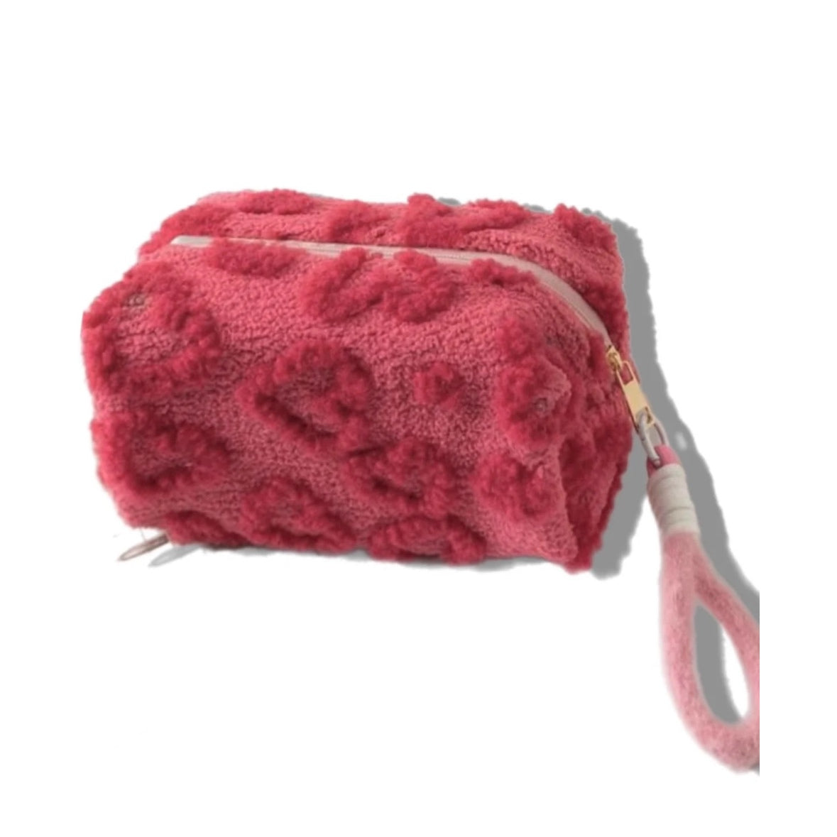 Fluffy Heart Pouch