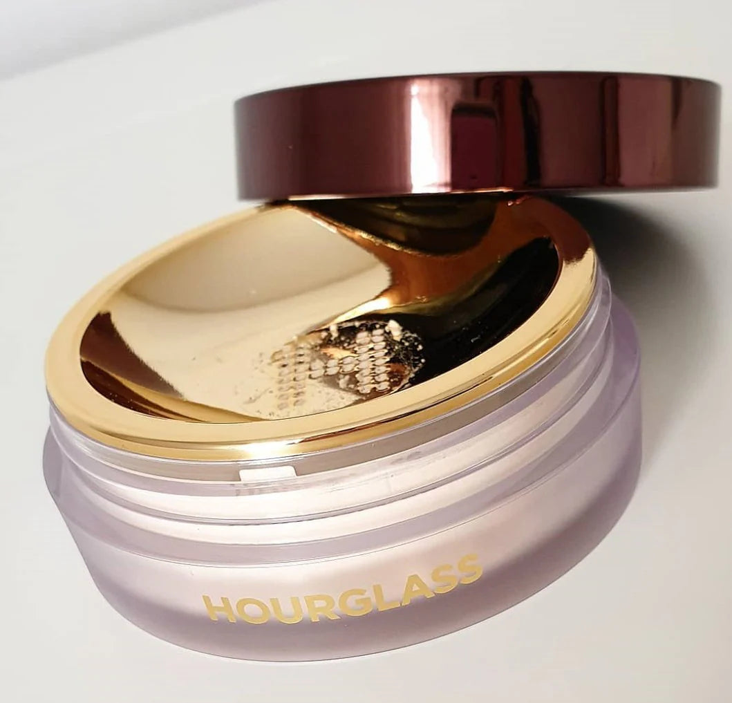 Hourglass Veil Translucent Powder